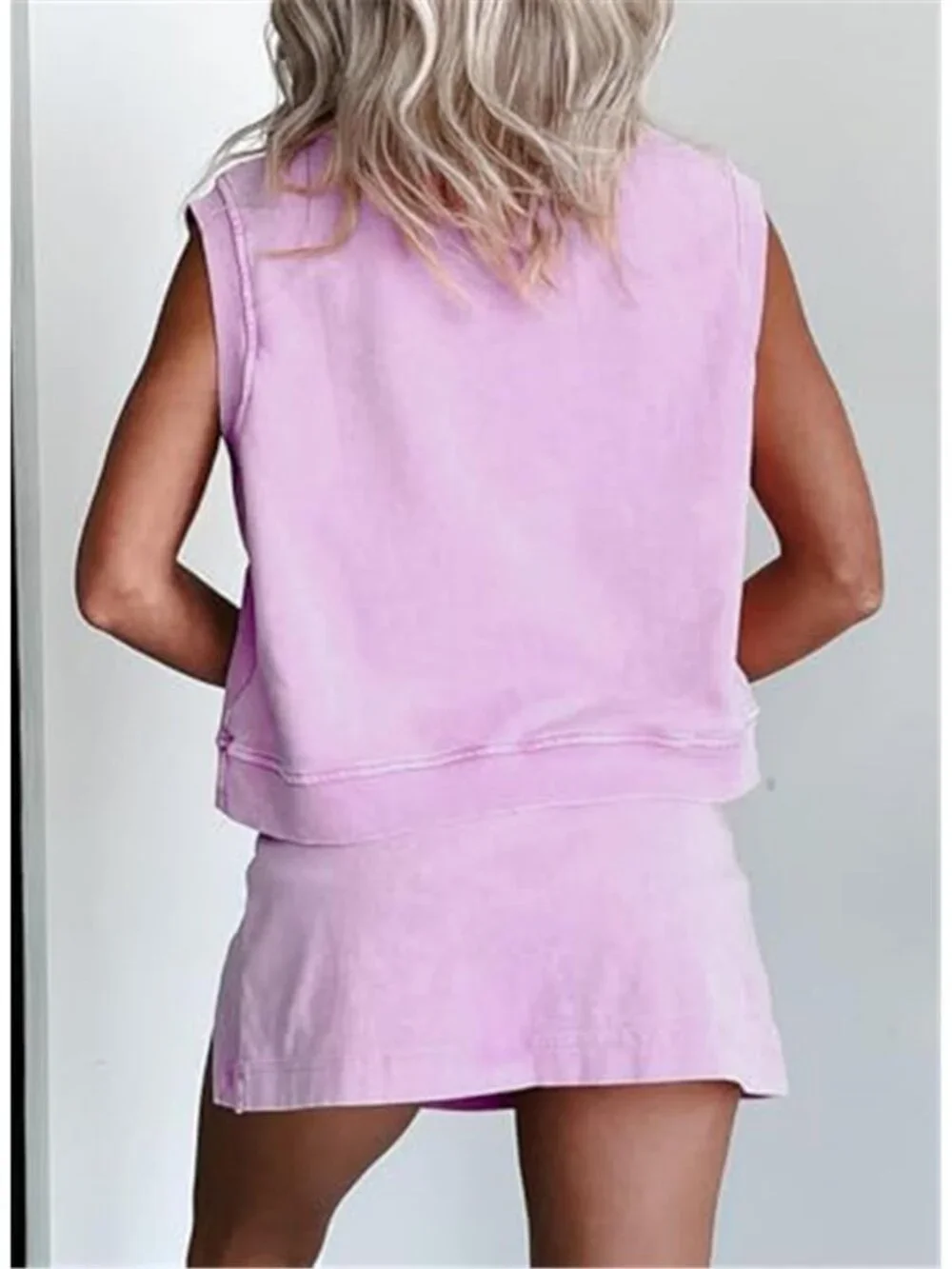 Women’s Pink Lounge Set Sleeveless Sweatshirt Shorts Matching Travel Outfit